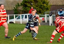 Narberth dig deep to thwart visitors Newcastle Emlyn