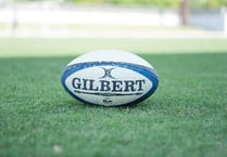 Luck deserts Quins: Pembroke Dock 10 - Tregaron 12