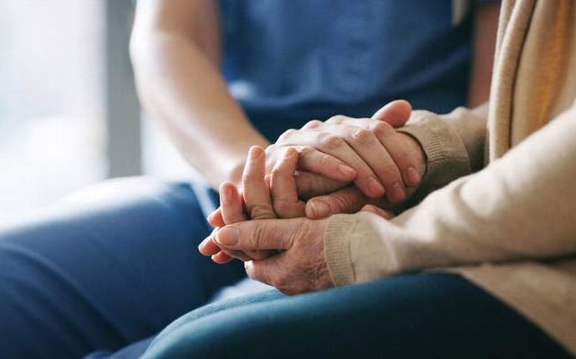 Domiciliary care workers encouraged to take up winter vaccines offer