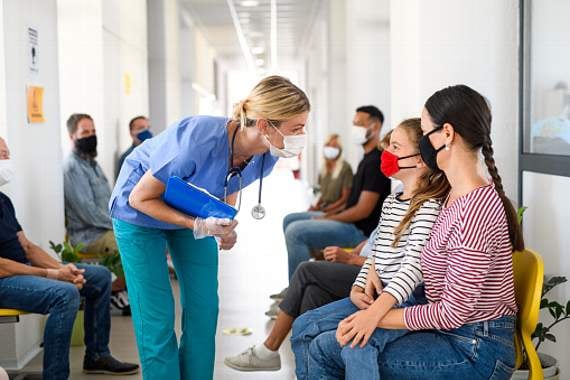 Senedd Member calls for “fair pay” for healthcare workers