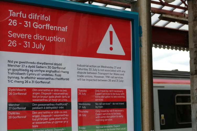 Notice at Pembroke Dock railway station