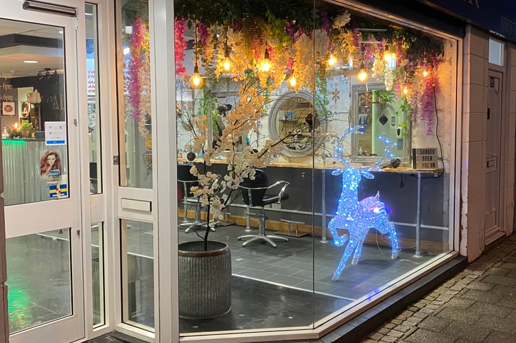 Christmas illuminations in a Pembroke Dock salon.