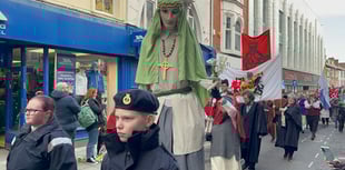 Beware romance scams, warns Welsh expert