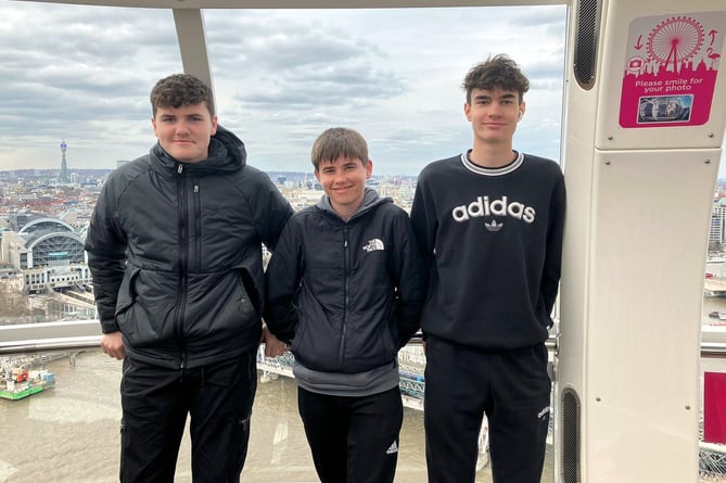 Tenby Greenhill pupils in London