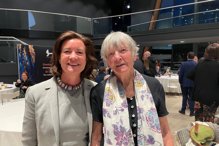 Eluned Morgan with Mollie Roach, of Solva