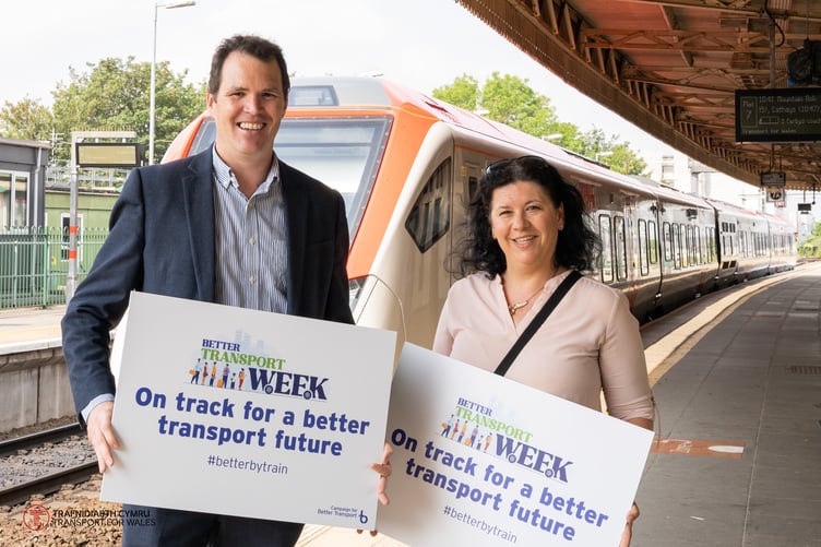 Pictured: Deputy Minister for Climate Change with responsibility for Transport, Lee Waters and Silviya Barrett, Director of Policy and Research at the Campaign for Better Transport.