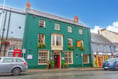Centuries-old pub for sale is just metres away from the castle 