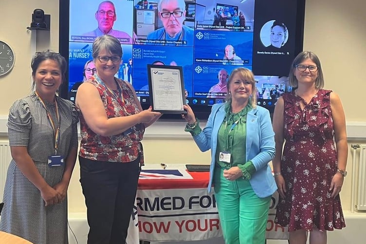 Veteran accredited Hywel Dda UHB