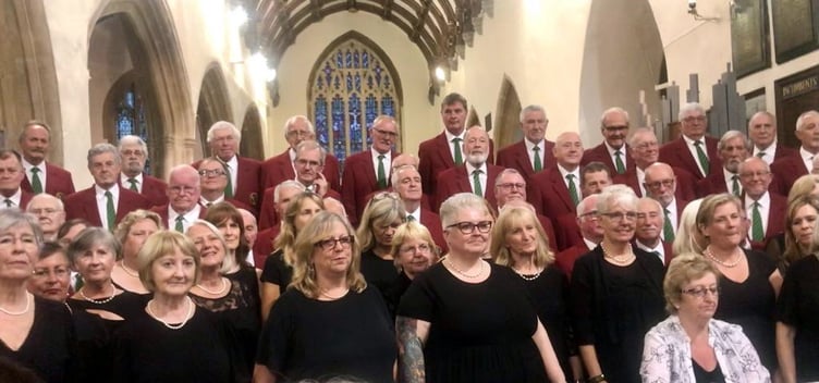 Serendipity Ladies‘ Choir from Narberth sing alongside Cor Meibion De Cymru at their joint concert in Tenby.