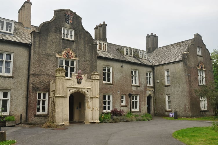 Amgueddfa Sir Gâr - Carmarthenshire Museum