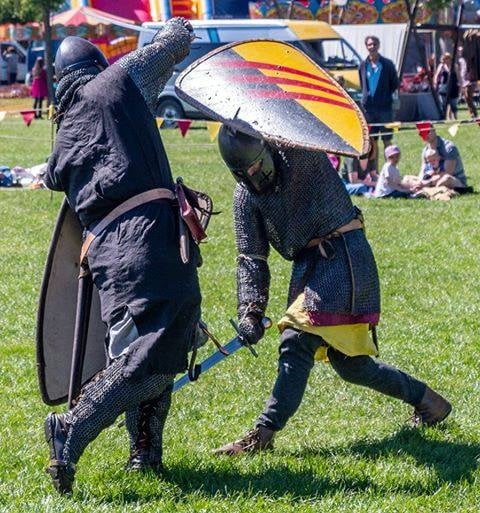 A Weekend of Weaponry and Warfare will take place at Carew Castle between Saturday 26 August and Monday 28 August.
