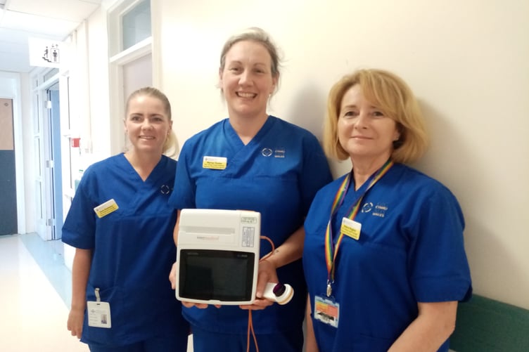 Glangwili staff Zara Dunleavy, Respiratory Nurse; Marian Davies, Respiratory Clinical Nurse Specialist and Debra Hughes, Respiratory Nurse.