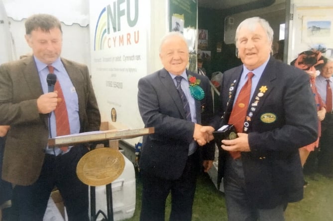 Gordon Harries receiving the award at the Royal Welsh Show for representing Wales at the 6 Nations and European Championships