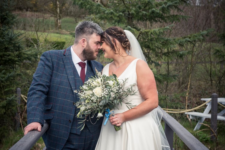 Beverley Thomas Photography wedding photo - Murray