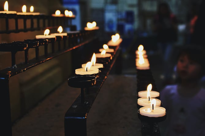 Photo by Zac Frith: https://www.pexels.com/photo/white-tealight-candles-lit-during-nighttime-918778/