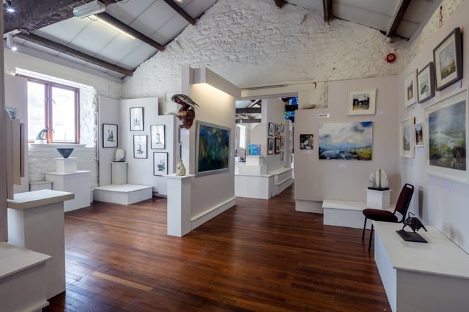 Waterfront Gallery Welsh International Art Comp