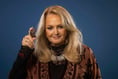 Bonnie Tyler explains eclipses with the help of McVitie's Jaffa Cakes