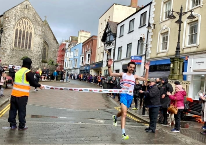 Tenby 10K winner