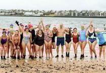 Bluetits Chill Swimmers take icy dip with Icelandic President
