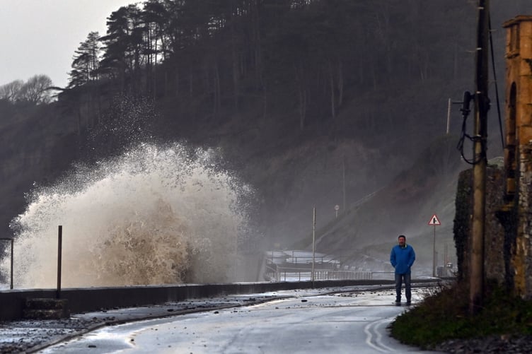 Storm Ciarán at Amroth