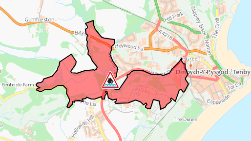 Storm Ciarán update - flood warning for the River Ritec at Tenby ...