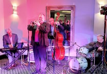 Keith Little and Swing Four fill room with sweet and hot melodies 