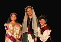 Still time to see Saundersfoot panto Robin Hood and Babes in the Wood