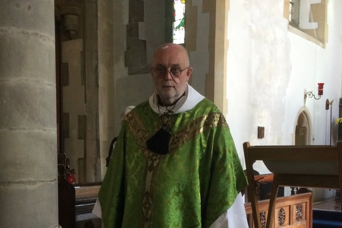 Congratulations to Narberth Rector Rev’d Martin Cox on his retirement in March. All are welcome to attend his final service at St AndrewÕs Church on March 3.