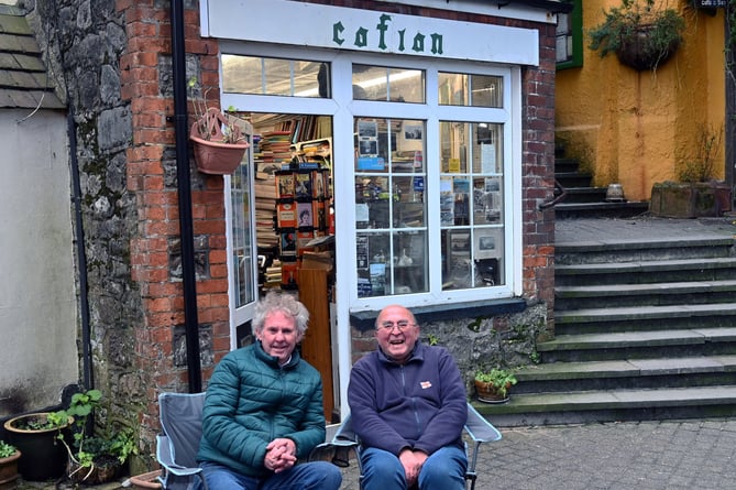 Photo of the photographer with Cofion Books owner Albie, taken by Haydn Wickland on Gareth’s Nikon