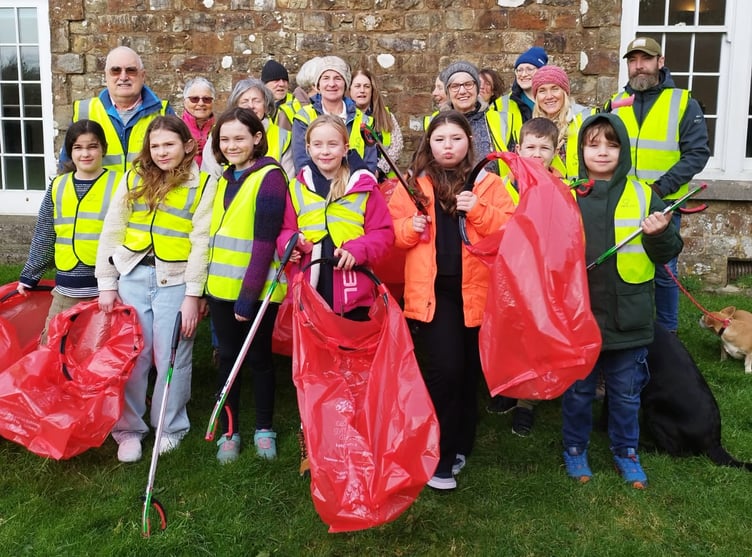 Nearly 20 Uzmaston residents, young and old, turned out for the village’s first litter pick organised by Abby Bryan and Jo Battelley in conjunction with Keep Wales Tidy.