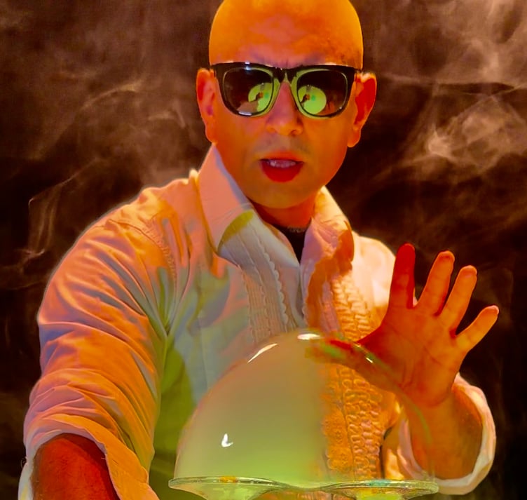 Bubbleologist Ray