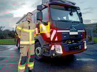 Welsh firefighter to climb Mount Everest in full firefighting kit