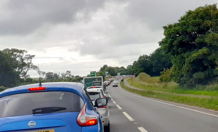 Waiting for the lights to change at the Nash Fingerpost roadworks