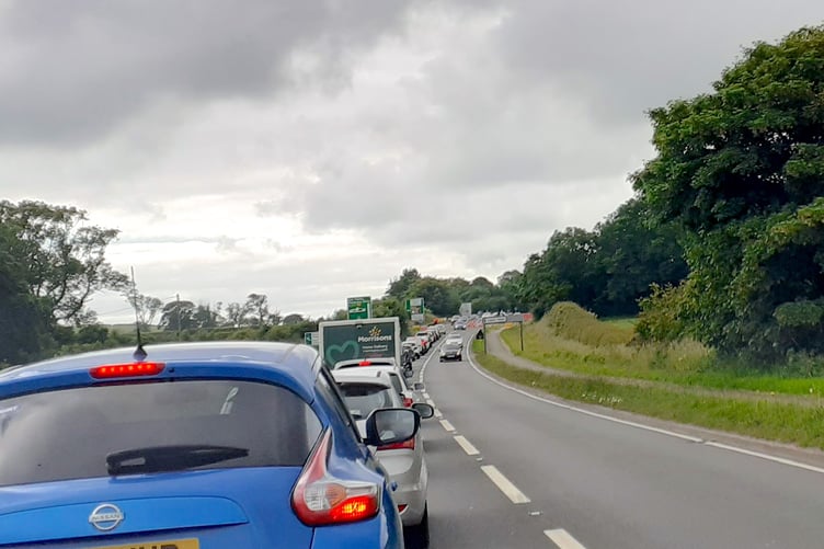 Waiting for the lights to change at the Nash Fingerpost roadworks