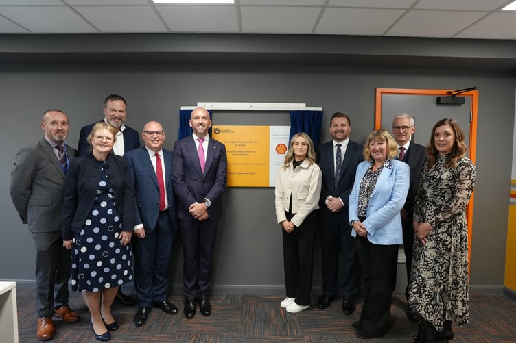 Shell Hub opening