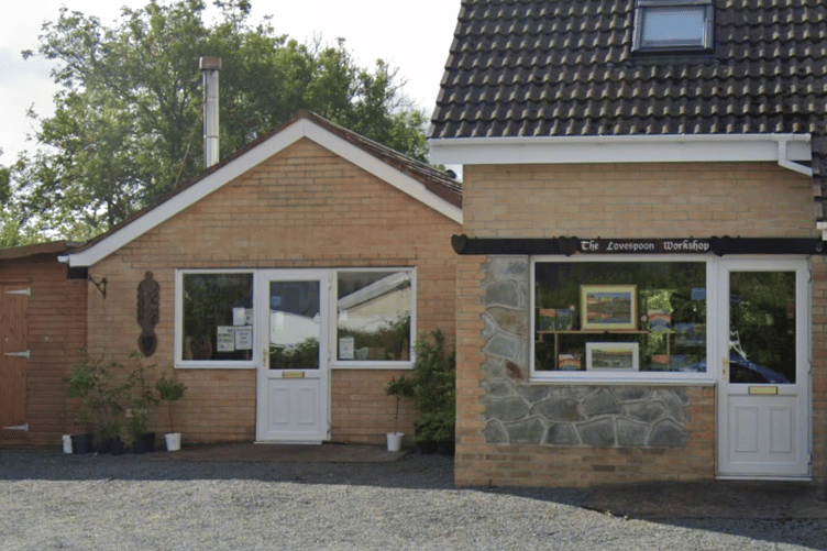 Lovespoon Workshop, Cold Inn near Kilgetty in Pembrokeshire