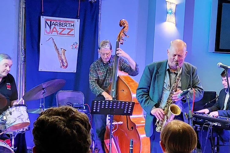 Alan Barnes and John Gibbon Trio