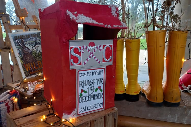 Discover the enchantment of Oriel y Parc, National Park Discovery Centre, with the Winter Festive Nature Trail, running from Saturday 23 November to Friday 20 December.