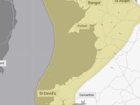 Strong winds set to sweep over west Wales tonight