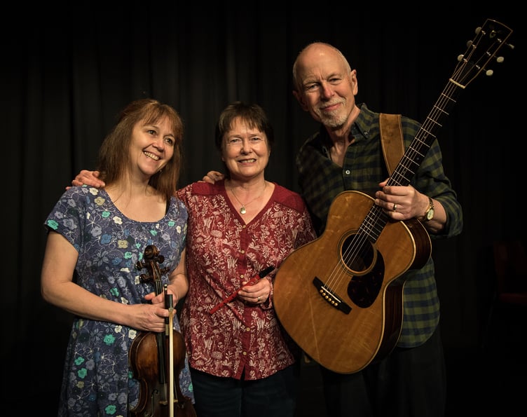 Broadoak Folk Trio