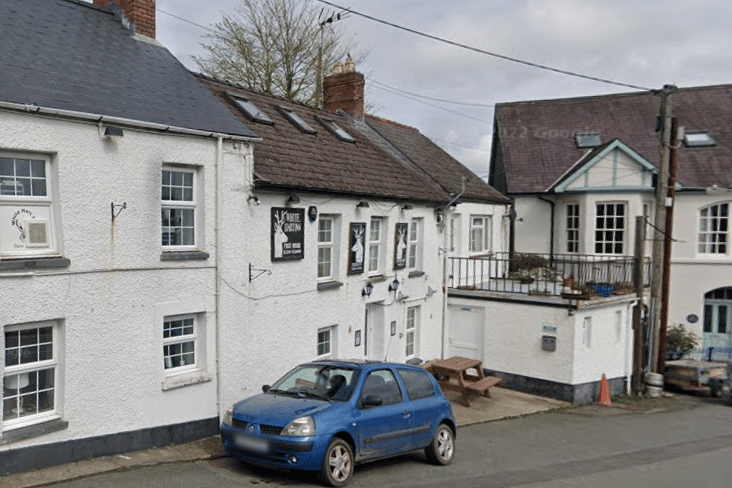 White Hart Community Inn, St Dogmaels