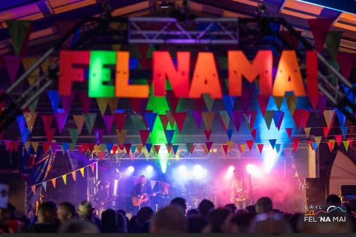 Fel ’Na Mai Festival stage