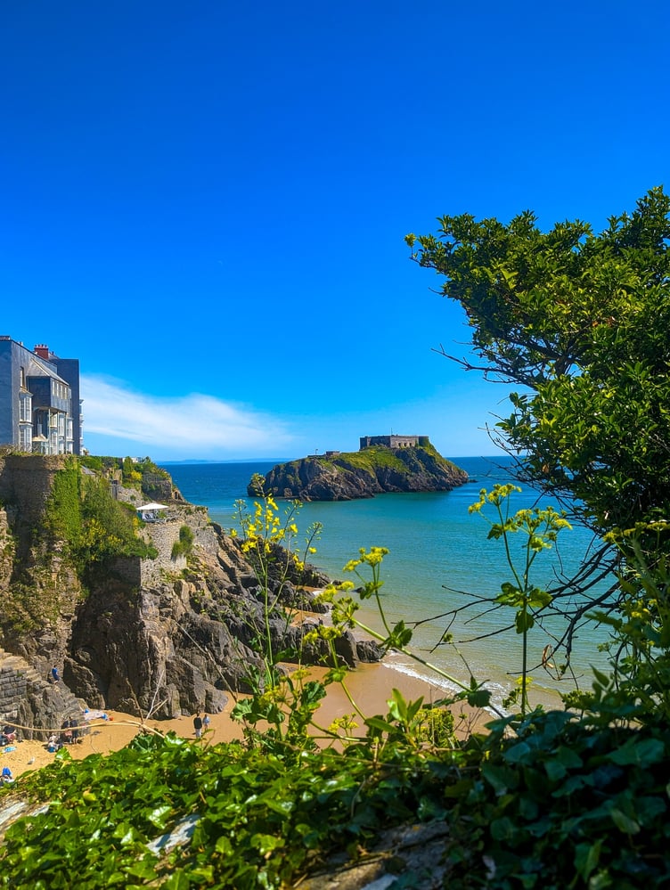 Iron Bar Sands, and St Catherine’s Island, Tenby on a fine day in May 2025