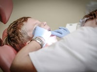 Wales First Minister quizzed on dental services
