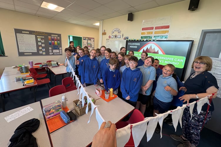 Shark World workshop with Tavernspite students