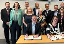 Hywel Dda, UWTSD renew health partnership