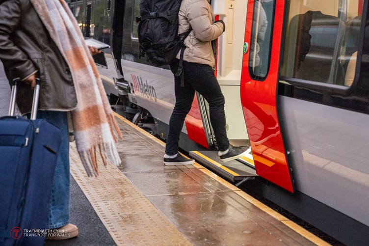 TfW_Class 756_FLIRT_Radyr-5