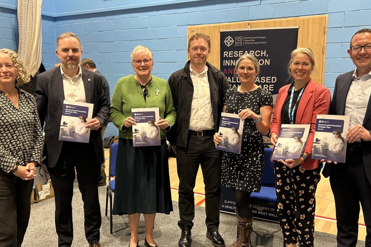 Sally Hore, Head of Research and Development; Professor Leighton Phillips, Director of Research, Innovation and Value; Professor Sue Denman, Dr Will Macintosh, Dr Anna Collenette, Professor Helen Munro and Hywel Dda's Medical Director, Mr Mark Henwood.
