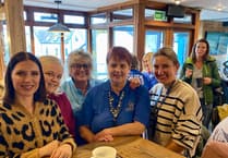 Saundersfoot event raises £900 for Guide Dogs