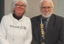 Narberth Probus meet top world photographer Rebecca Naden